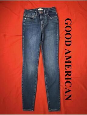 GOOD AMERICAN Skinny Jeans (2/26)